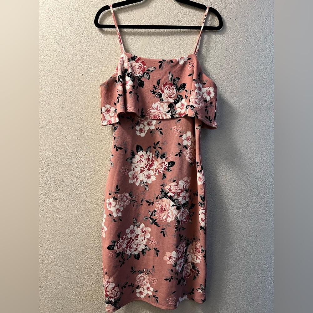 White and Gray Spaghetti Strap Sundress for Wedding Guest